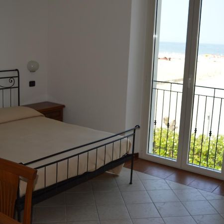 Residenza Villa Margherita Rimini Exterior foto