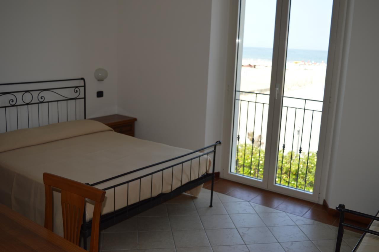 Residenza Villa Margherita Rimini Exterior foto