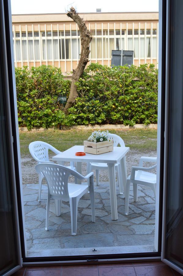 Residenza Villa Margherita Rimini Exterior foto