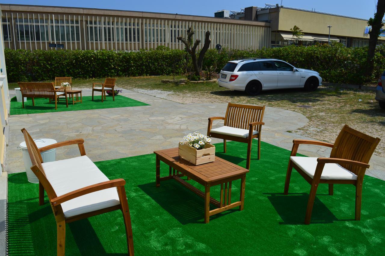 Residenza Villa Margherita Rimini Exterior foto